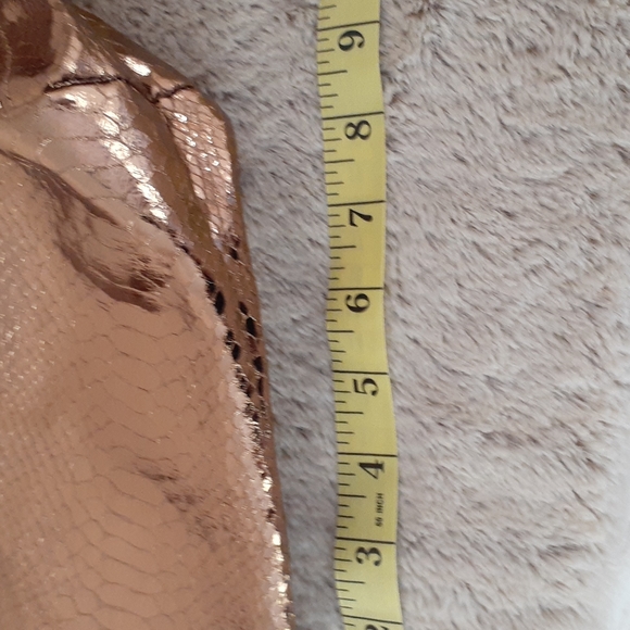 Vintage Gold Tone Tote Bag - Picture 8 of 9